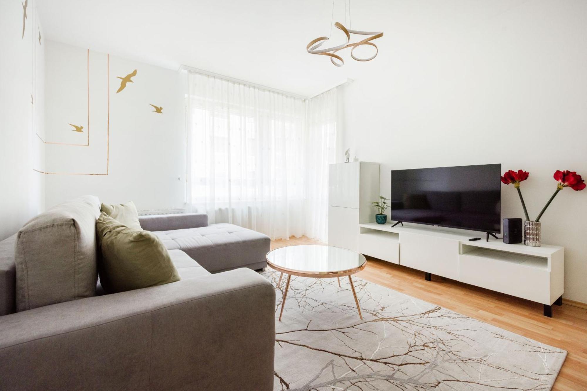 Modern Two-bedroom With Free Parking * Boedapest