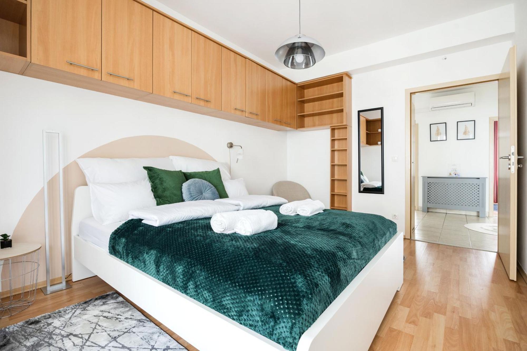 Appartement Modern Two-bedroom With Free Parking
